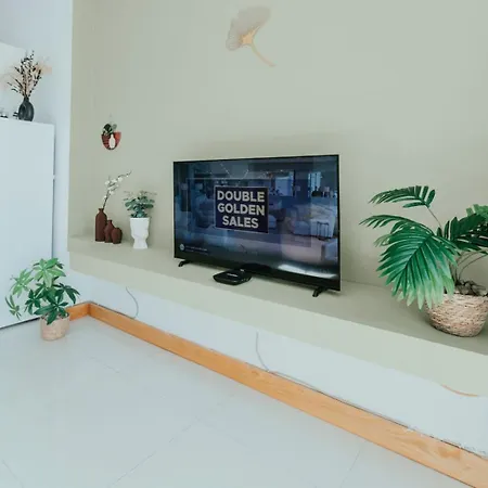 Apartment Cozy Seaside One-bedroom Penthouse