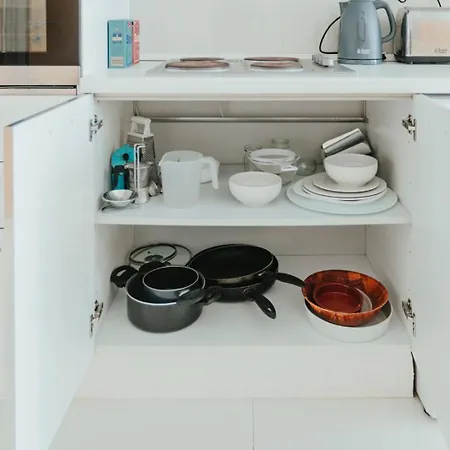 Cozy Seaside One-bedroom Penthouse * Sliema