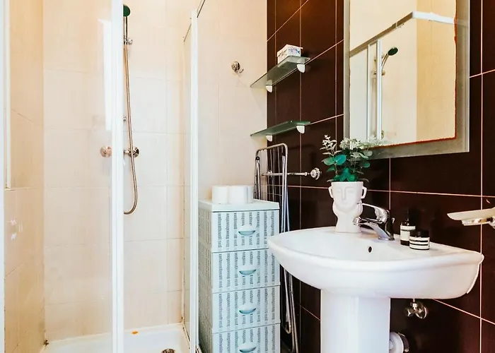 Cozy Seaside One-bedroom Penthouse Apartament *