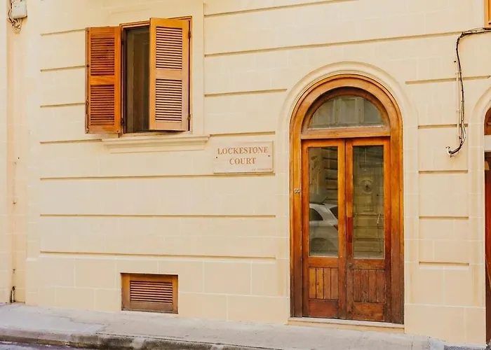 Apartment Cozy Seaside One-bedroom Penthouse *