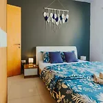Cozy Seaside One-bedroom Penthouse